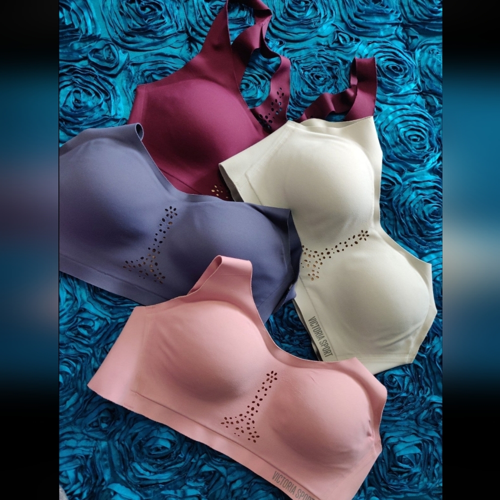 Victoria secret sports bras 32d